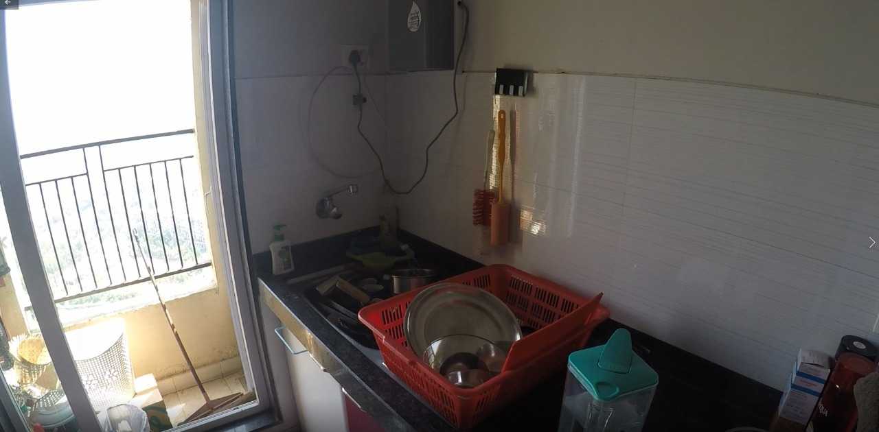 Available In 2 BHK Flat For Sale In Thane City Will Prime Location