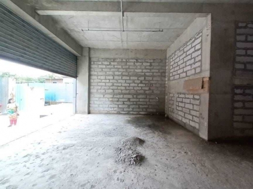 Available in Commercial Shop For Rent in Prime Location Located